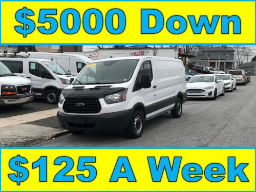 2017 Ford Transit 250 Van Low Roof w/Sliding Pass. 130-in. WB