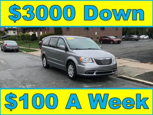 2016 Chrysler Town & Country Touring